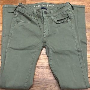 Army green American Eagle jeggings/jeans